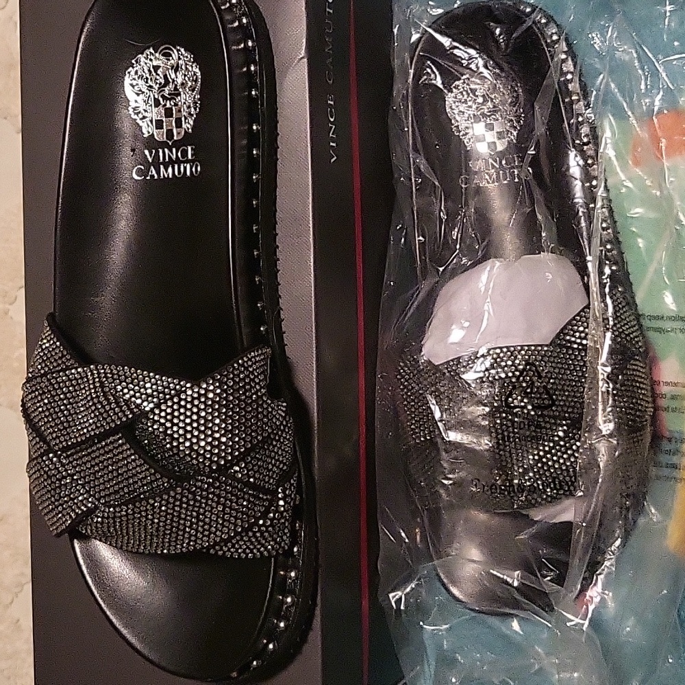 Vince Camuto Slides